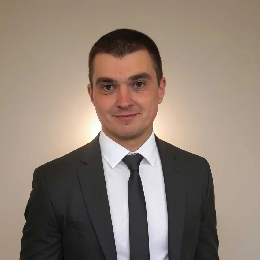 Alex Step, your contact at Your Marketing Team